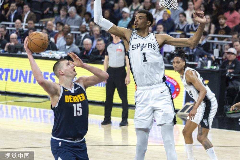 不妨将他与 不妨将他与